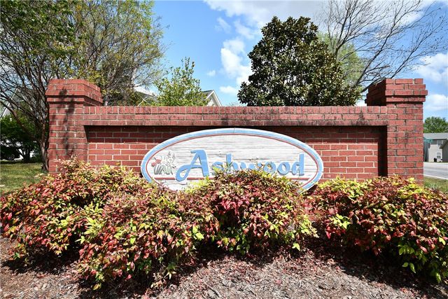 222 Ashwood Lane, Anderson, SC 29625