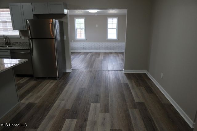 6500 Lancaster Boulevard, Ocean Springs, MS 39564