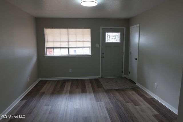 6500 Lancaster Boulevard, Ocean Springs, MS 39564