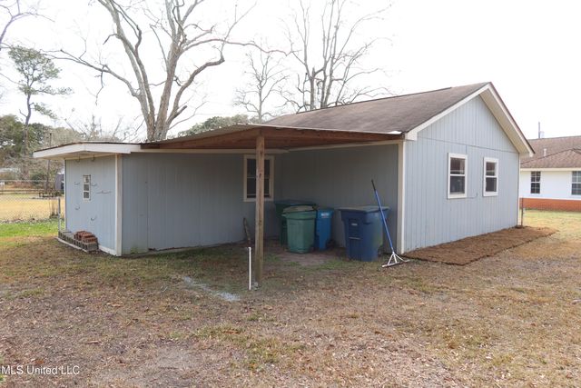 6500 Lancaster Boulevard, Ocean Springs, MS 39564