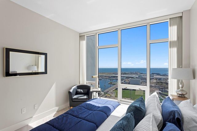 175 1ST STREET S 2106, St Petersburg, FL 33701