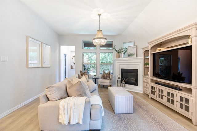 2715 Willow Lane, Melissa, TX 75454