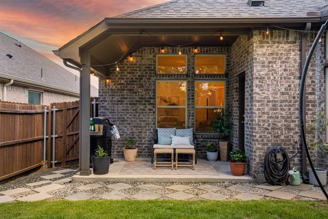 2715 Willow Lane, Melissa, TX 75454