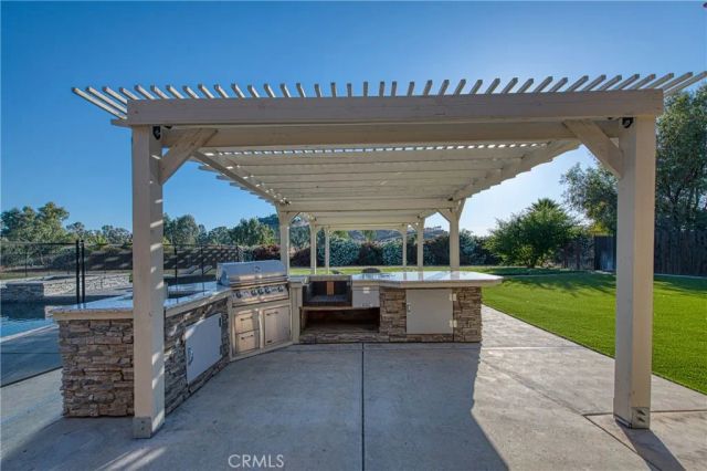14209 Academy Oaks Ln, Clovis, CA 93619