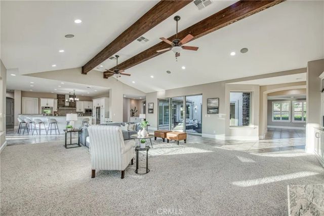 14209 Academy Oaks Ln, Clovis, CA 93619