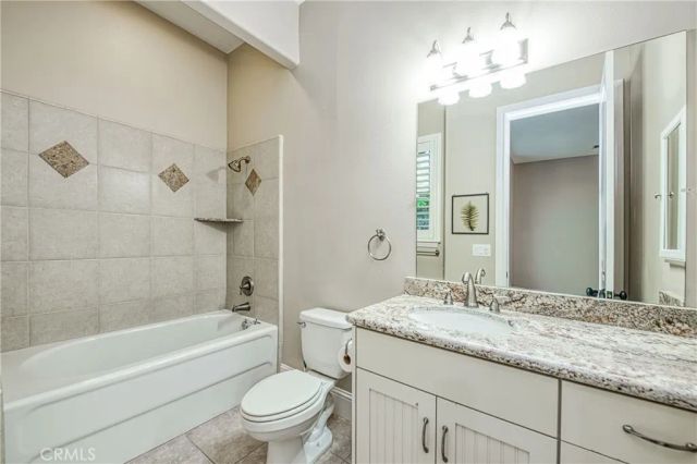 14209 Academy Oaks Ln, Clovis, CA 93619
