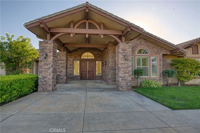 14209 Academy Oaks Ln, Clovis, CA 93619