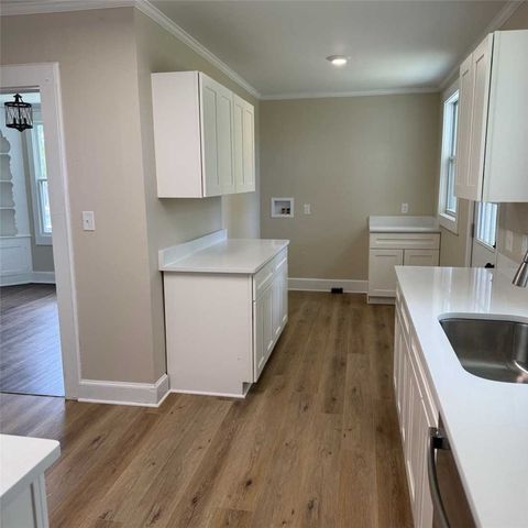 208 Glenwood Avenue, Anderson, SC 29625