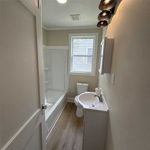 208 Glenwood Avenue, Anderson, SC 29625