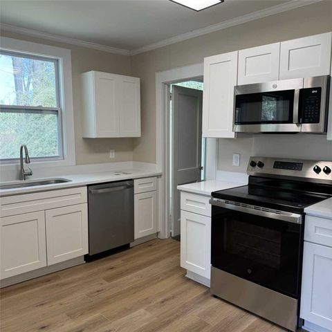 208 Glenwood Avenue, Anderson, SC 29625