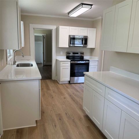 208 Glenwood Avenue, Anderson, SC 29625