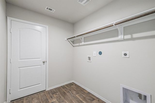 14668 Blackbrush Manor, Magnolia, TX 77354