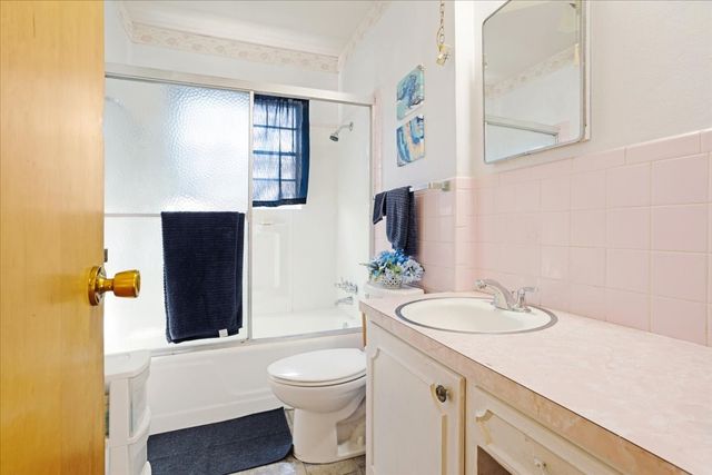 509 Lipscomb Street, Bonham, TX 75418