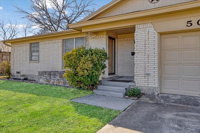 509 Lipscomb Street, Bonham, TX 75418