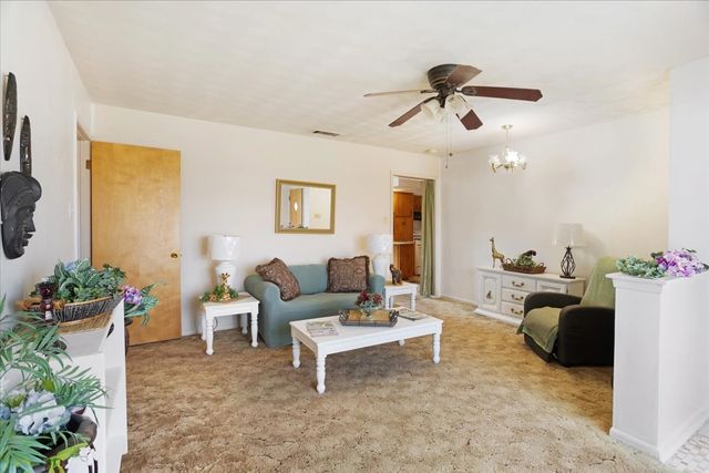 509 Lipscomb Street, Bonham, TX 75418