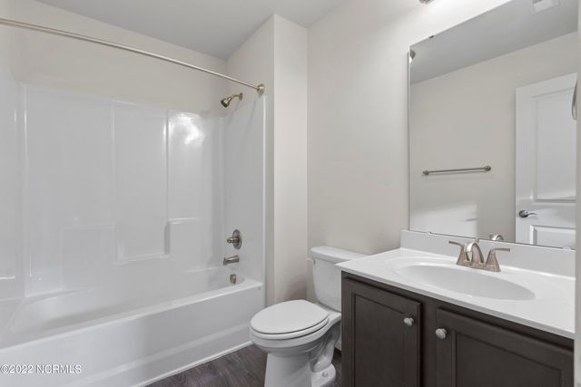 326 Glenellen Loop Road, Midway Park, NC 28544