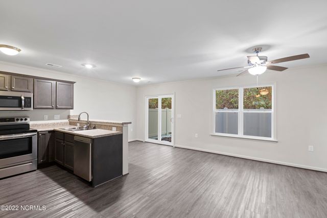 326 Glenellen Loop Road, Midway Park, NC 28544