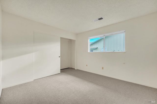 331 Pythian Rd, Santa Rosa, CA 95409