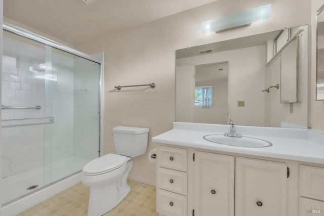 331 Pythian Rd, Santa Rosa, CA 95409