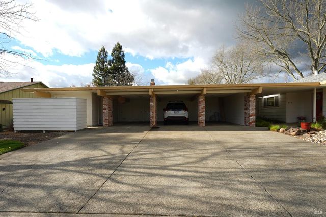 331 Pythian Rd, Santa Rosa, CA 95409