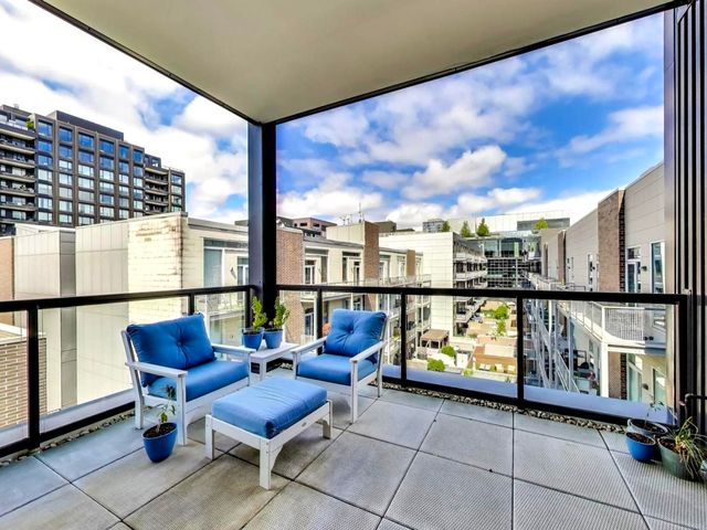 6 N Carpenter Street 5B, Chicago, IL 60607