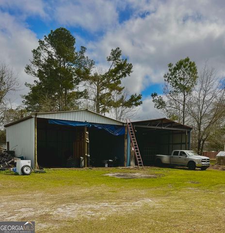 705 Geiger Street, Mount Vernon, GA 30445