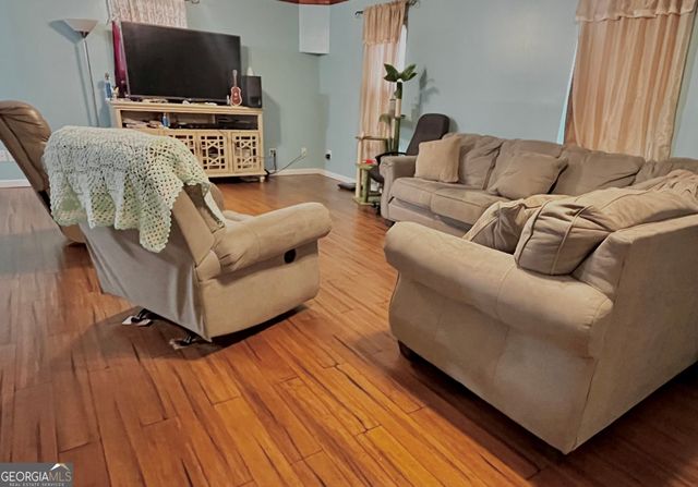 705 Geiger Street, Mount Vernon, GA 30445