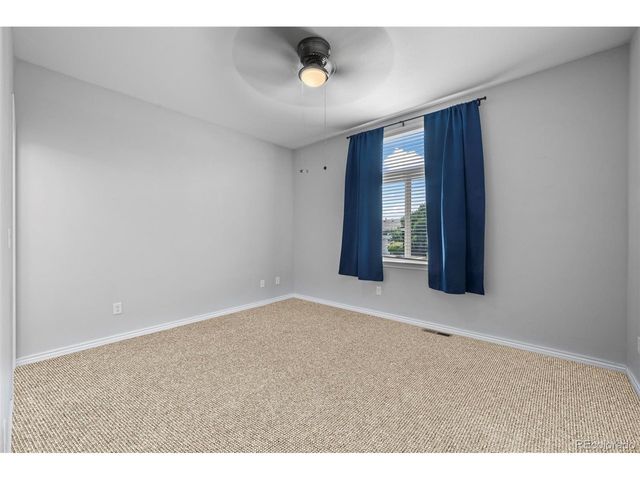 1320 Kestrel Ln H, Longmont, CO 80501