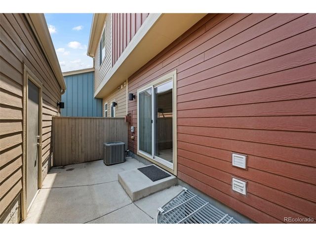 1320 Kestrel Ln H, Longmont, CO 80501
