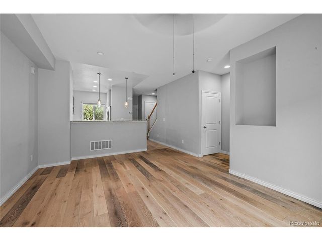 1320 Kestrel Ln H, Longmont, CO 80501