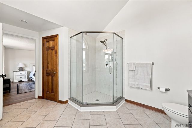 2654 Kenneth Court, Wheatfield, NY 14304