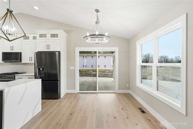 25 Copperhead Trail, Springboro, OH 45066