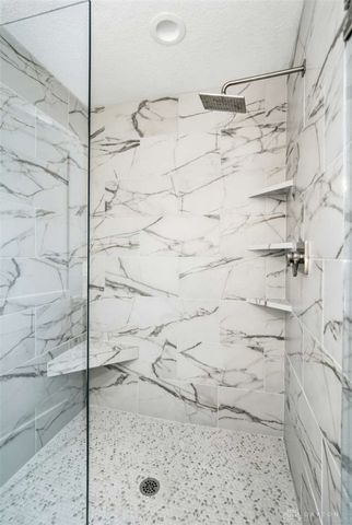 25 Copperhead Trail, Springboro, OH 45066