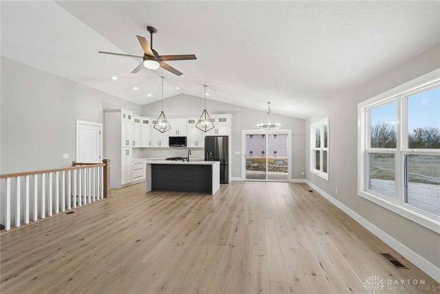 25 Copperhead Trail, Springboro, OH 45066