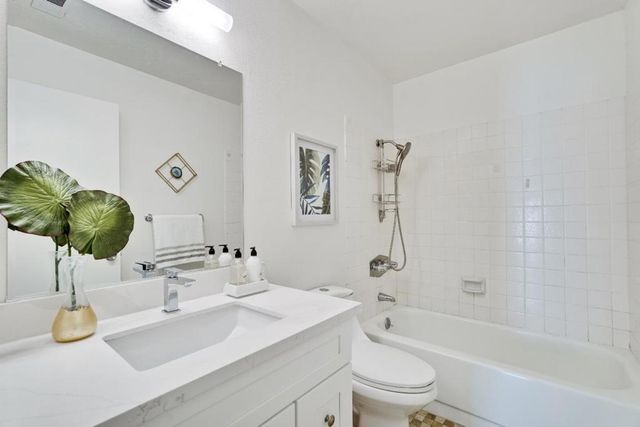 23 Southfield Court, San Jose, CA 95138