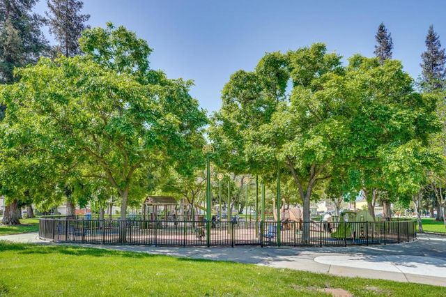 23 Southfield Court, San Jose, CA 95138