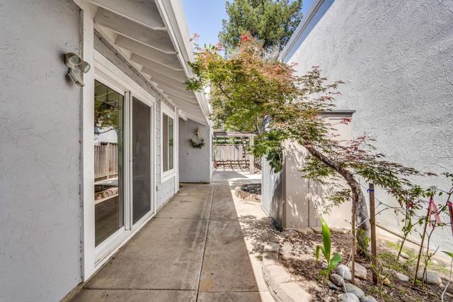 23 Southfield Court, San Jose, CA 95138