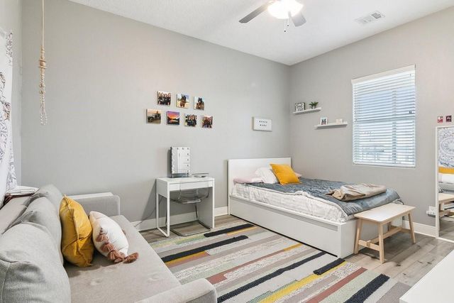 945 Gulfview Drive, Crystal Beach, TX 77650