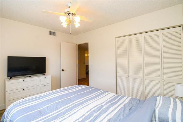 7794 Emerald CIR A-102, Naples, FL 34109