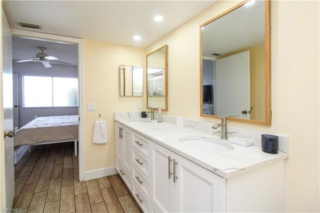 7794 Emerald CIR A-102, Naples, FL 34109