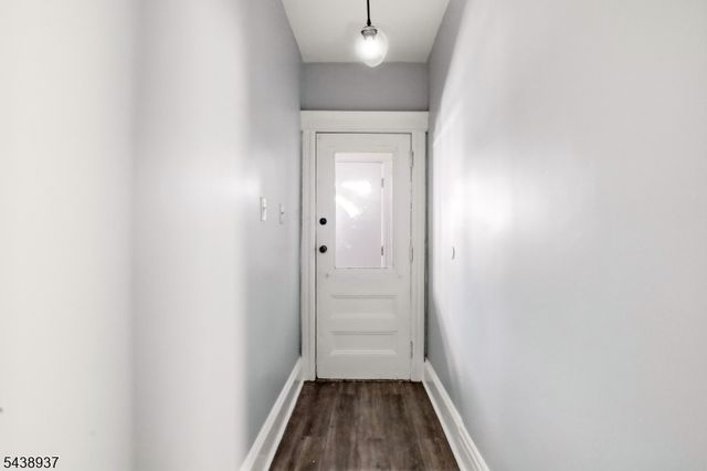 295 Old Bergen Rd, Jersey City, NJ 07305