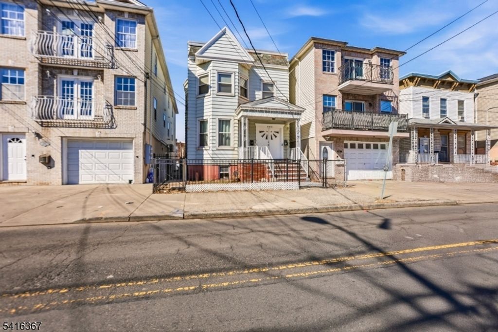 295 Old Bergen Rd, Jersey City, NJ 07305 — photo 3