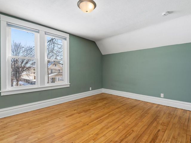 2517 Sheridan Avenue N, Minneapolis, MN 55411