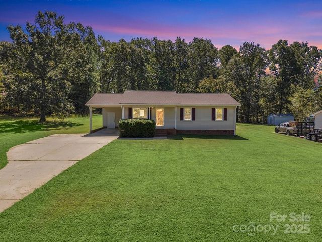231 pineland Avenue, Shelby, NC 28152