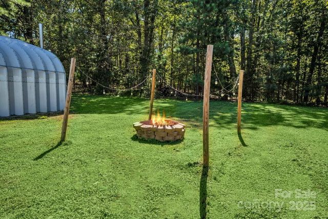 231 pineland Avenue, Shelby, NC 28152