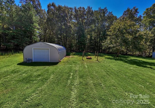 231 pineland Avenue, Shelby, NC 28152