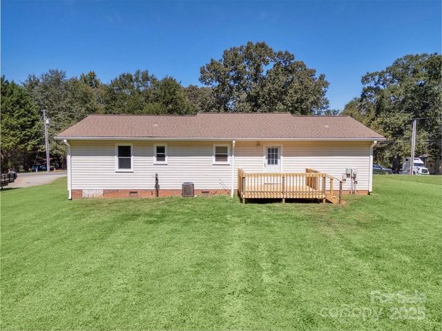 231 pineland Avenue, Shelby, NC 28152