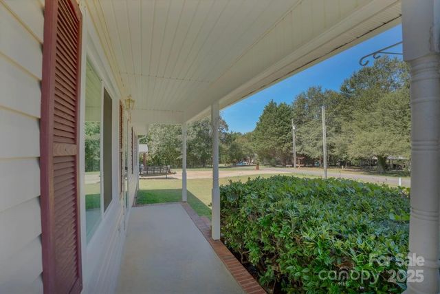 231 pineland Avenue, Shelby, NC 28152