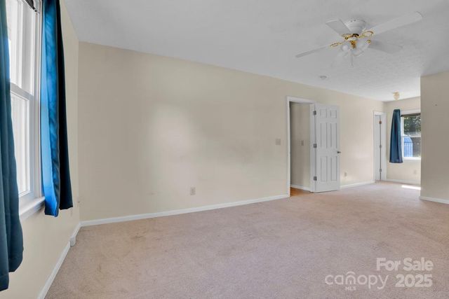 231 pineland Avenue, Shelby, NC 28152