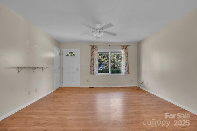 231 pineland Avenue, Shelby, NC 28152